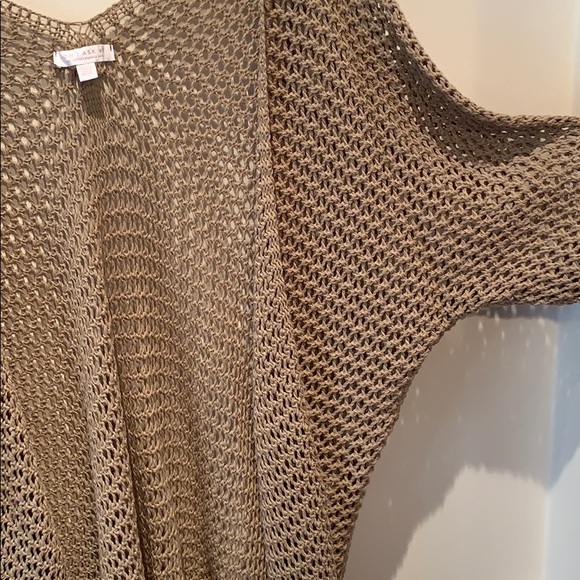 Don’t Ask Why Crochet Open Cardigan - One Size - Picture 3 of 5